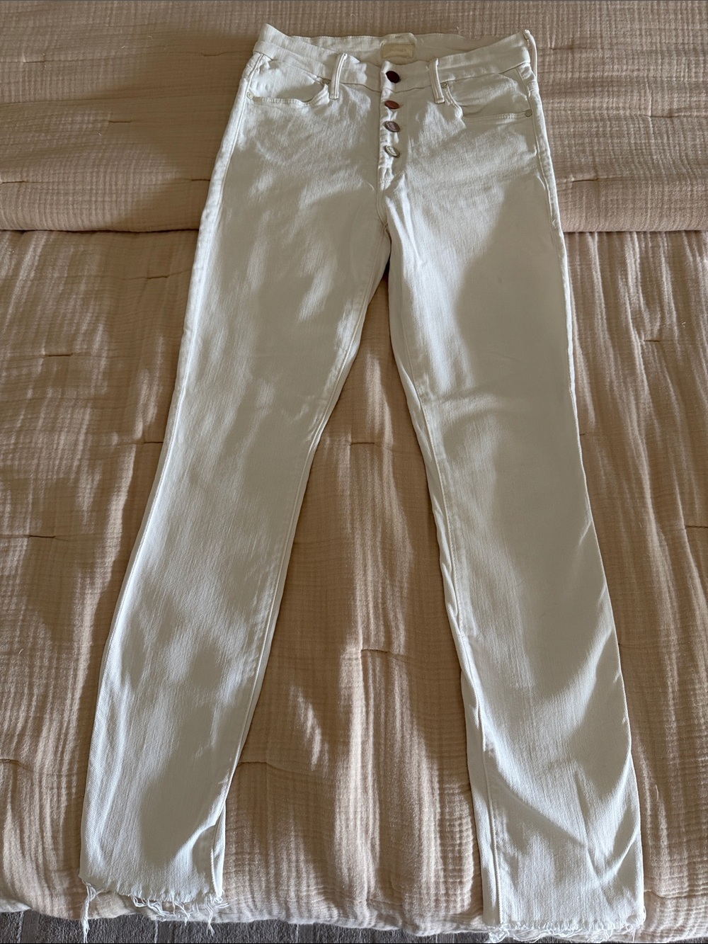 MOTHER White Button-Front Skinny Leg Jeans